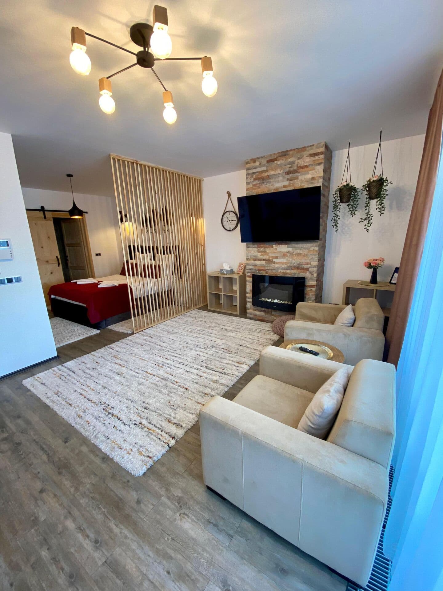 Living & Dormitor 8